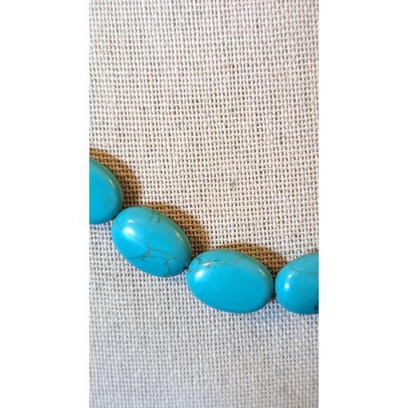 Turquoise Color Howlite Bead Choker Necklace - Picture 2 of 5